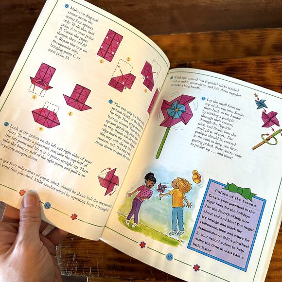 Vintage 2000 Girls Wanna Have Fun Friendship Origami Paperback Book - Picture 6 of 10